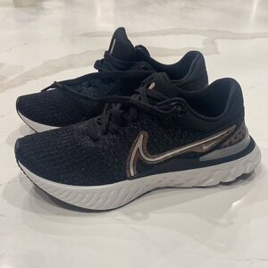 Women’s Nike react infinity run